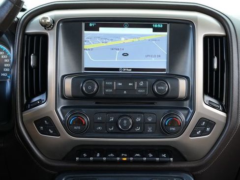 Used 2017 GMC Sierra 1500 Denali w/ Denali Ultimate Package AWD/4WD image 36