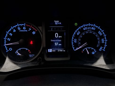 Used 2023 Toyota Tacoma TRD Sport image 13