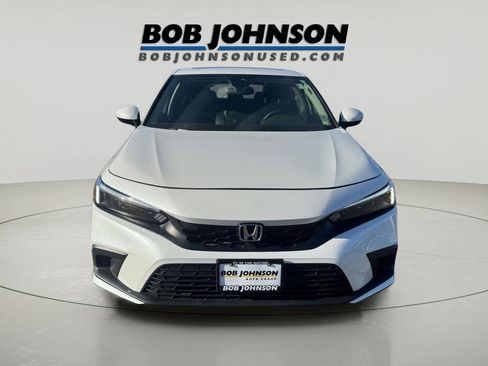 Used 2024 Honda Civic EX-L image 8