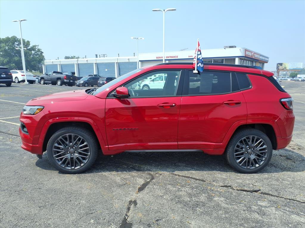 Used 2022 Jeep Compass Limited AWD/4WD image 4