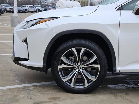 Used 2019 Lexus RX 350L Luxury image 6