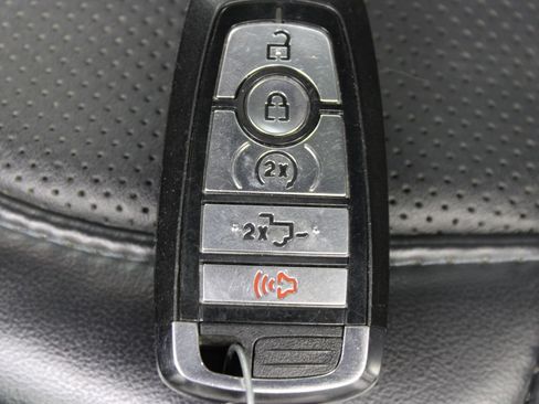 Used 2025 Ford F450 Platinum AWD/4WD image 78