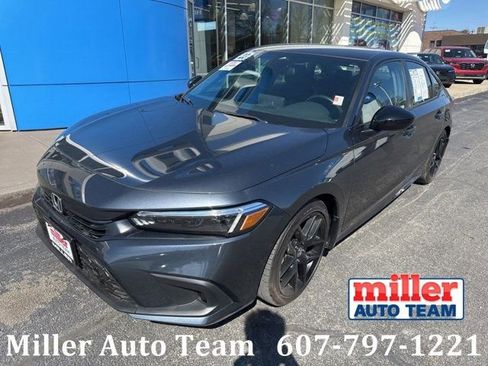 Used 2023 Honda Civic Sport image 1
