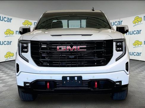 Used 2025 GMC Sierra 1500 Elevation w/ Elevation Premium Package AWD/4WD image 2