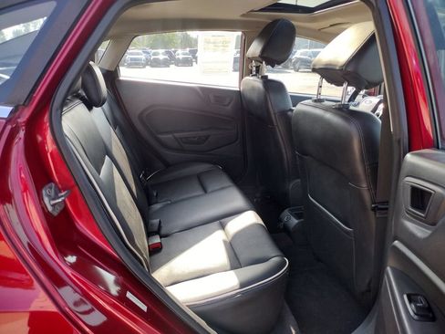 Used 2013 Ford Fiesta Titanium FWD image 16