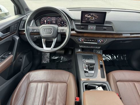 Used 2018 Audi Q5 2.0T Premium Plus w/ Premium Plus Package image 21