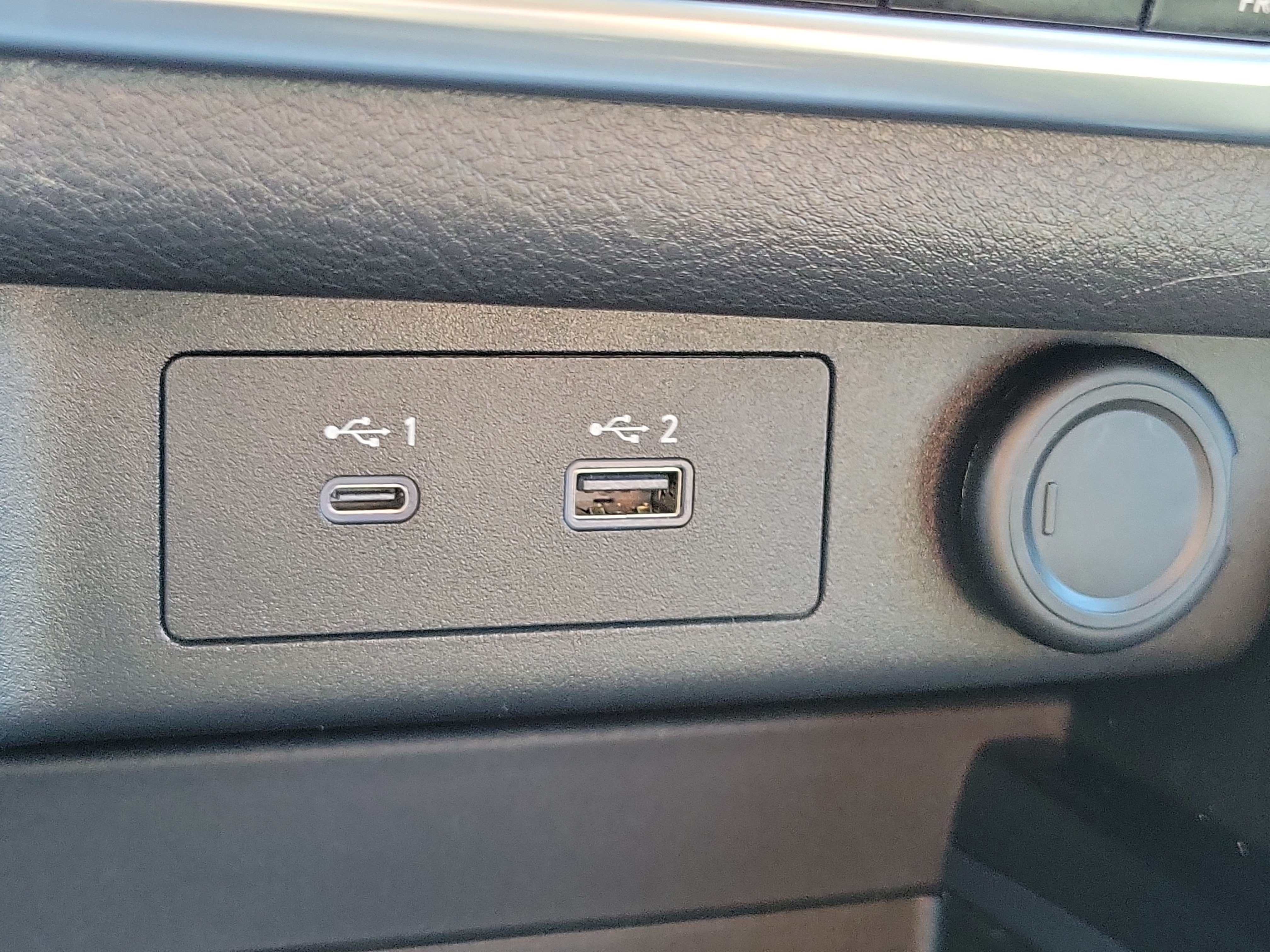 Used 2023 Nissan Rogue SL AWD/4WD image 25