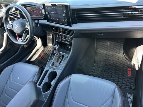 Certified 2025 Volkswagen Jetta GLI Autobahn FWD image 10