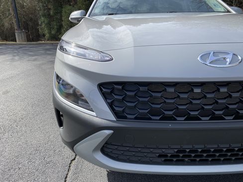 Used 2023 Hyundai Kona SEL w/ Convenience Package image 12