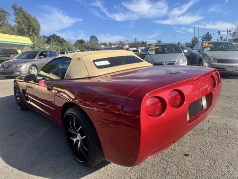 Used 2004 Chevrolet Corvette Base 2dr Convertible w/ Preferred Equipment Group image 7