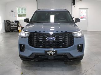 New 2026 Ford Explorer ST-Line w/ ST-Line Street Pack video 2