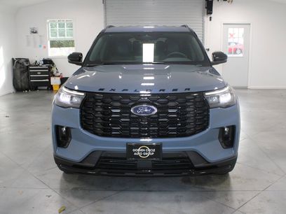 New 2026 Ford Explorer ST-Line w/ ST-Line Street Pack
