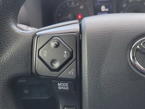 Certified 2023 Toyota Tacoma SR AWD/4WD image 19