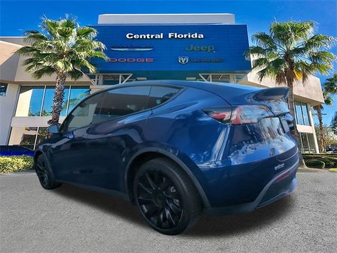 Used 2020 Tesla Model Y Long Range image 7