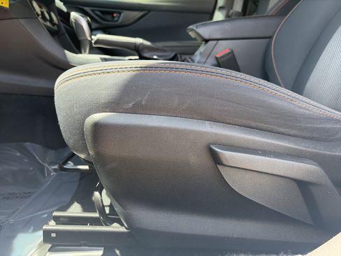 Used 2019 Subaru Crosstrek 2.0i Premium AWD/4WD image 15