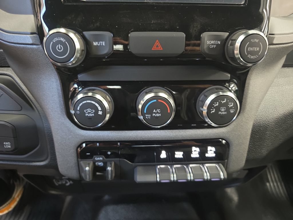 New 2027 RAM 3500 Tradesman w/ Chrome Appearance Group A AWD/4WD image 21