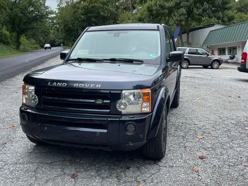 Used 2009 Land Rover LR3 HSE image 1