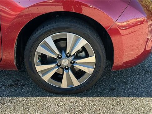 Used 2015 Nissan Leaf SV w/ LED & Quick Charge Package image 12