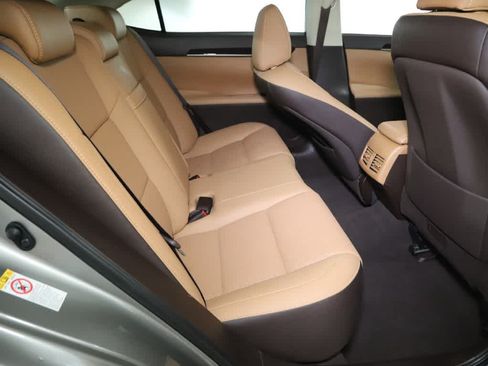 Used 2018 Lexus ES 350 w/ Premier Package FWD image 34