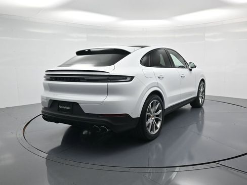 New 2026 Porsche Cayenne Coupe image 30