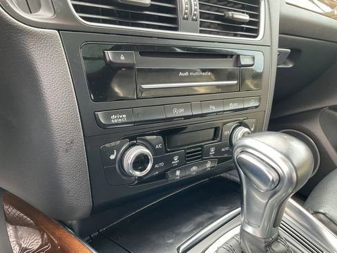 Used 2015 Audi Q5 3.0T Prestige w/ Prestige Package image 21