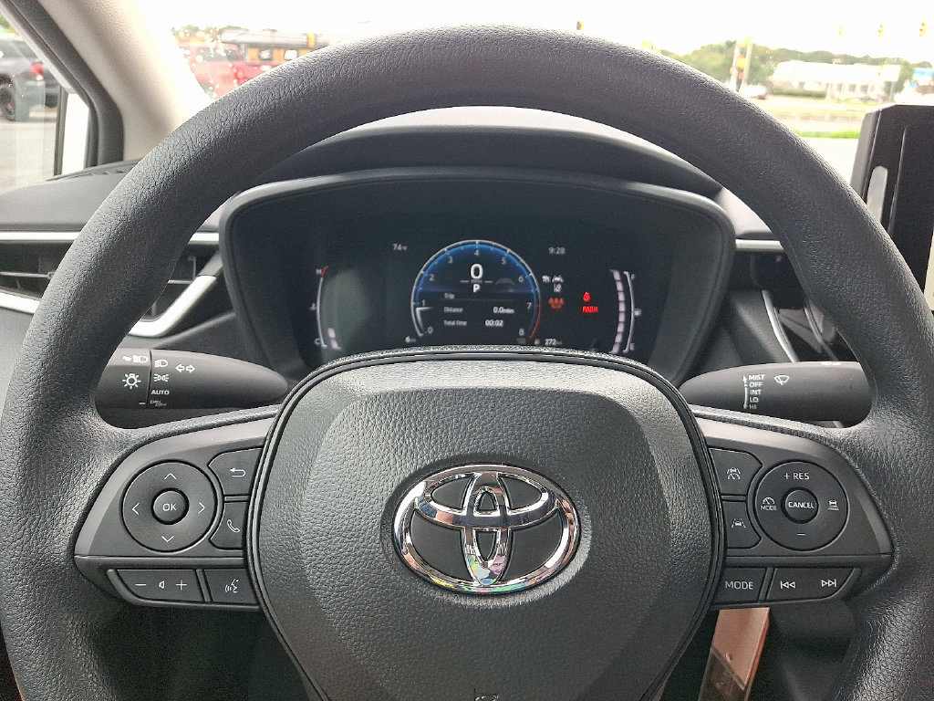 Used 2026 Toyota Corolla LE FWD image 19