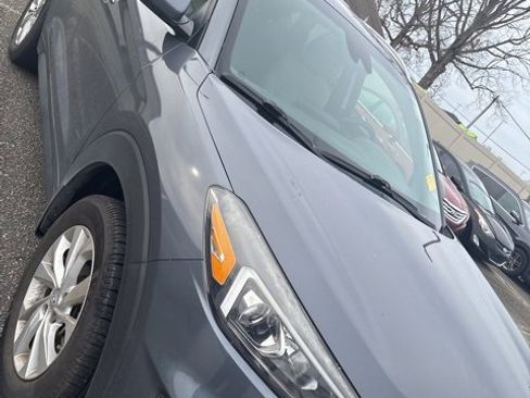 Used 2019 Hyundai Tucson Value image 3