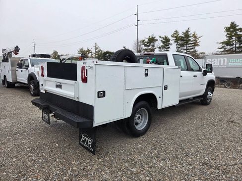 Used 2023 Chevrolet Silverado 3500 W/T w/ WT Fleet Convenience Package image 8