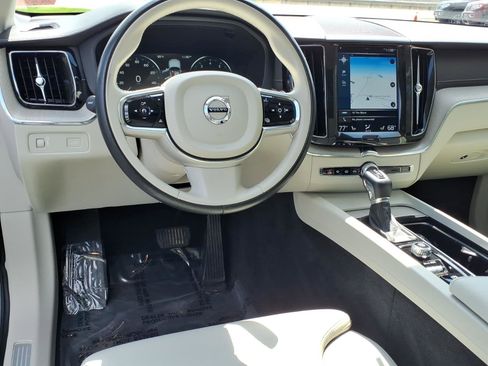 Used 2019 Volvo XC60 T6 Inscription AWD/4WD image 11