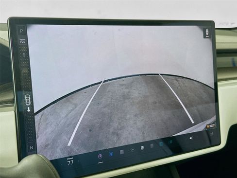 Used 2022 Tesla Model S Plaid image 7