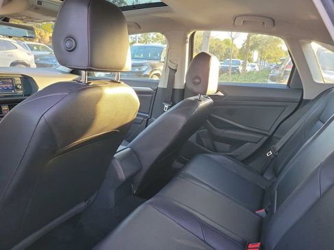 Used 2019 Volkswagen Jetta SE image 7