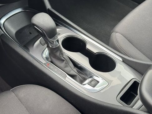 Used 2023 Chevrolet Malibu LT image 18