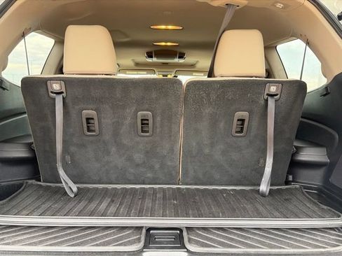 Used 2020 Honda Pilot Touring image 39
