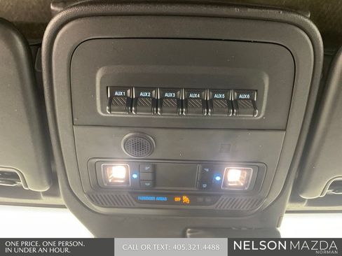 Used 2022 Ford Bronco Black Diamond AWD/4WD image 33