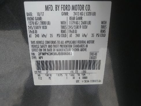 Used 2018 Ford Edge Titanium w/ Equipment Group 301A FWD image 33