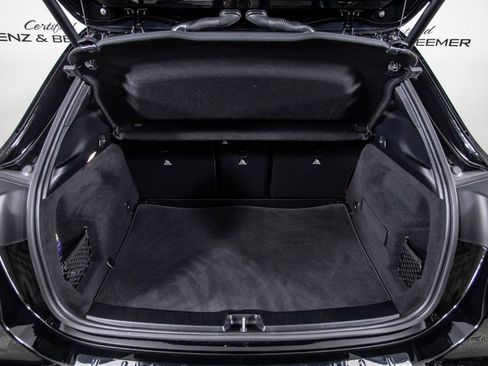 Used 2025 Mercedes-Benz GLA 35 AMG 4MATIC image 8
