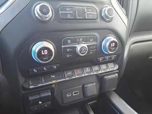Used 2021 GMC Sierra 1500 Denali image 21