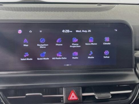 Used 2024 Kia Seltos S AWD/4WD image 16