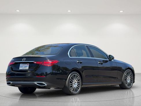 Used 2025 Mercedes-Benz C 300 Sedan image 5