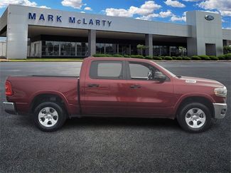 Used 2025 RAM 1500 Big Horn video 2