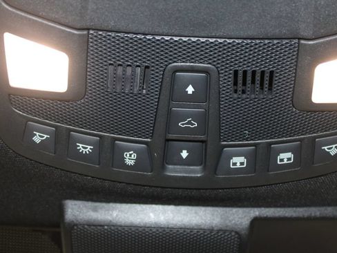 Used 2022 Ford F250 Lariat w/ Lariat Ultimate Package AWD/4WD image 59