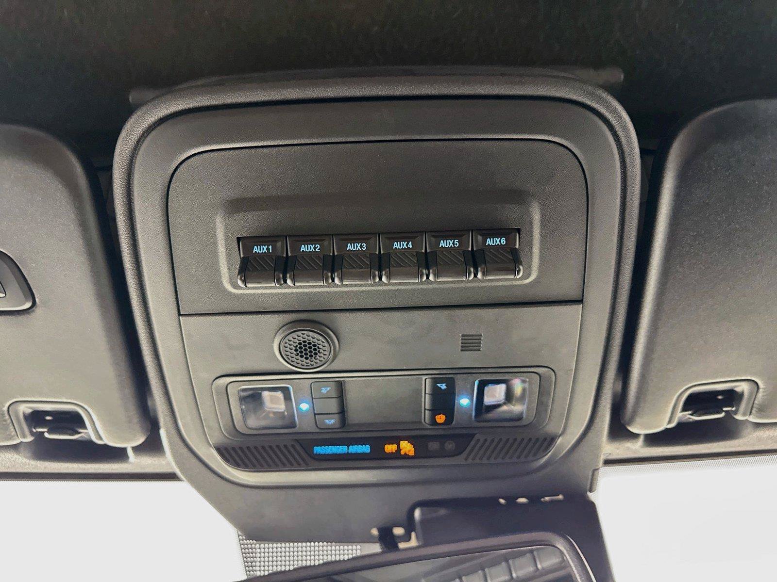 Used 2024 Ford Bronco Outer Banks AWD/4WD image 6