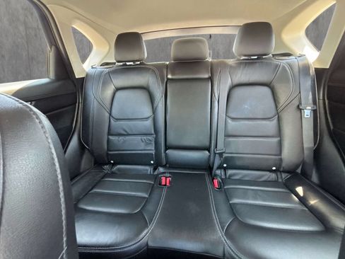 Certified 2025 MAZDA CX-5 AWD 2.5 S w/ Preferred Package image 10