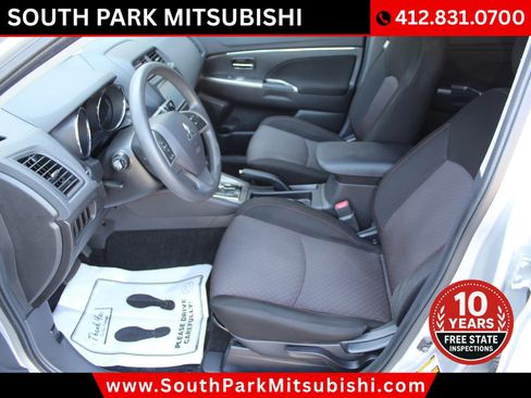 Used 2018 Mitsubishi Outlander Sport ES FWD image 12