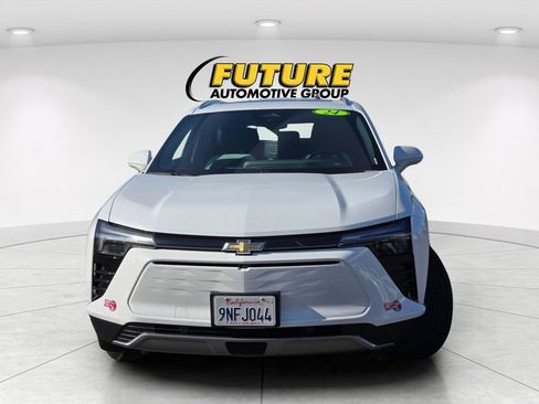 Used 2024 Chevrolet Blazer EV LT AWD/4WD image 2