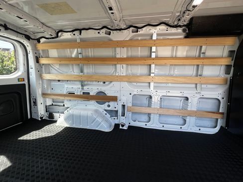 Used 2025 Ford Transit 250 Low Roof w/ Exterior Upgrade Package RWD image 33