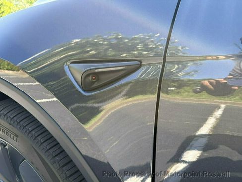 Used 2026 Tesla Model Y 2WD image 21