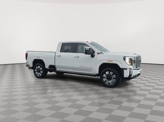 Certified 2025 GMC Sierra 3500 Denali w/ Denali Reserve Package AWD/4WD video 2