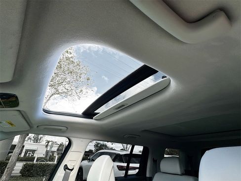 Used 2025 Hyundai Santa Fe Calligraphy image 24