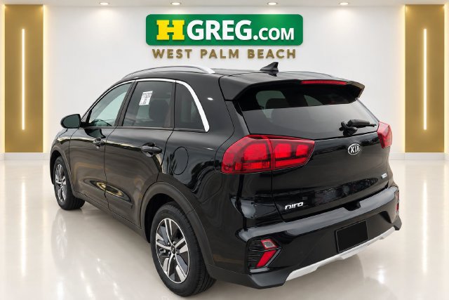 Used 2020 Kia Niro LXS FWD image 2